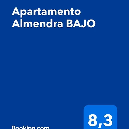 Almendra Bajo アパート *